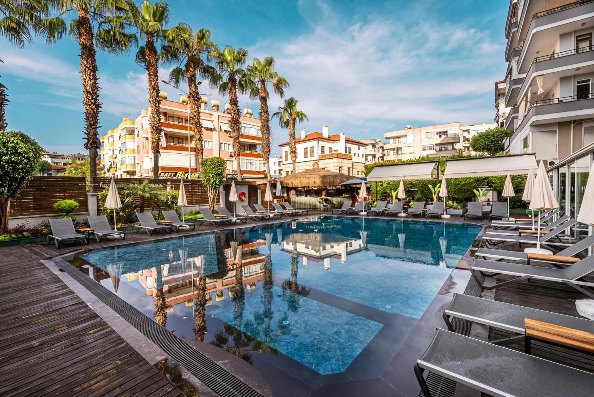 Aparthotel Hma & 3*